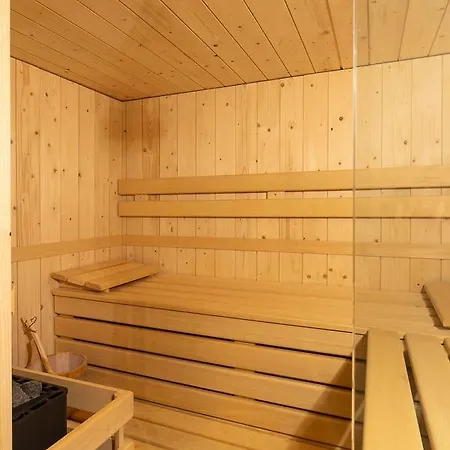 Avec Salle D'eau Privative - 2 Entrees Circuit Des 24h - Piscine-sauna-jacuzzi * Le Mans